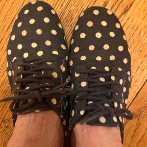 Vintage Polka Dot Lace-Up Oxfords
